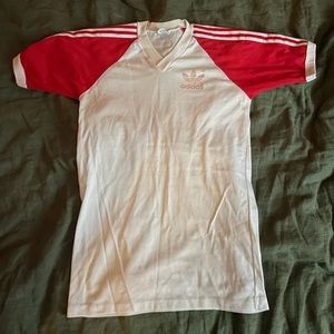 VINTAGE Adidas jersey